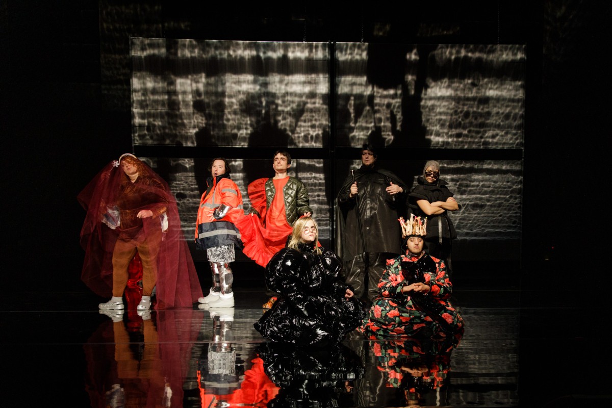 Image from ES WAR KEINMAL oder das Märchen von der Normalität