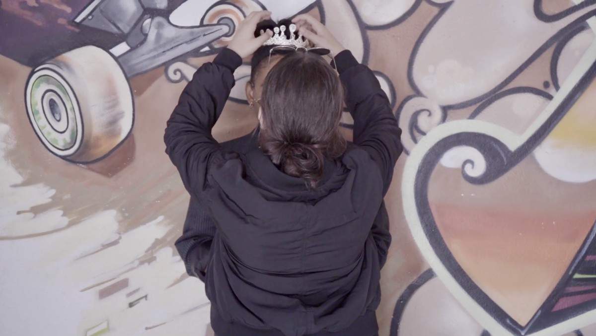 Image from Les Promises