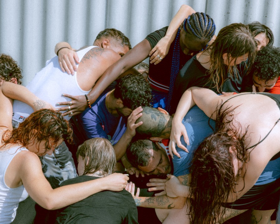 Image from La Tendresse du ventre de la baleine