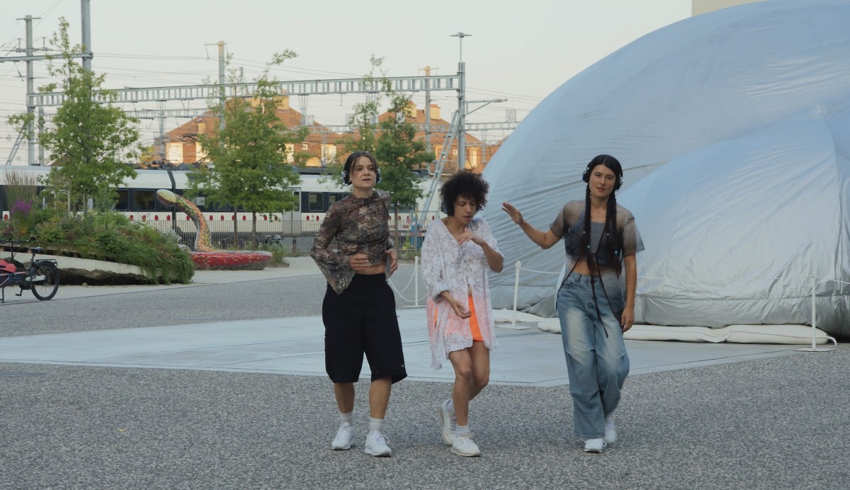 Image from ouverture_edited