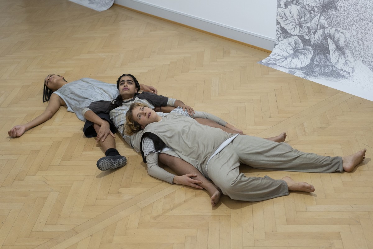 Image from (ah ah ah)